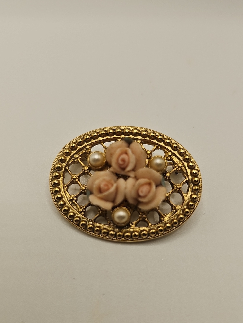 Gold-Tone Brooch with Cream Rose Cabochons